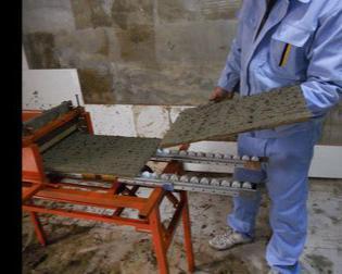 贴瓷砖机视频,贴瓷砖机操作视频深度解析